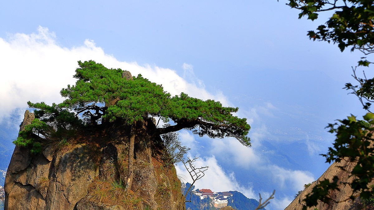 五大名山:九华山地藏菩萨道场风景图